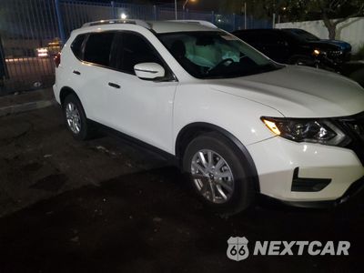 Czwarte zdjęcie samochodu z boku: 2019 NISSAN ROGUE S VIN:5N1AT2MT3KC759394 - miniatura