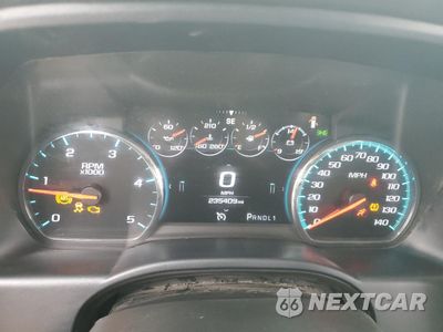Zdjęcie 9 z 12 samochodu: 2019 GMC SIERRA K2500 DENALI VIN:1GT12SEY8KF156960 - miniatura