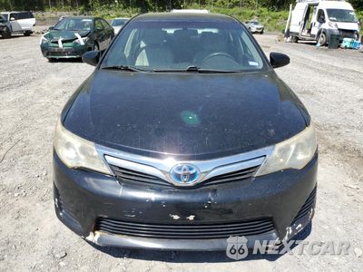 Piąte zdjęcie samochodu w środku: 2014 TOYOTA CAMRY HYBRID VIN:4T1BD1FK4EU136865 - miniatura