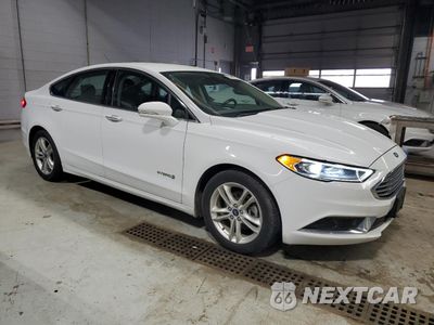 Czwarte zdjęcie samochodu z boku: 2018 FORD FUSION SE HYBRID VIN:3FA6P0LU1JR172100 - miniatura