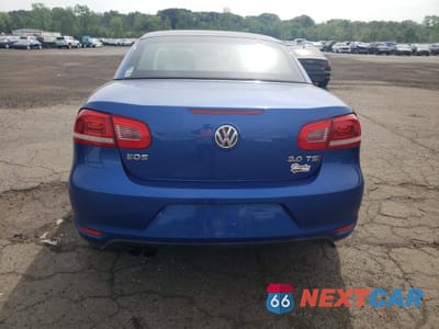 Zdjęcie 6 z 14 samochodu: 2012 VOLKSWAGEN EOS KOMFORT VIN:WVWBW7AH4CV014267 - miniatura