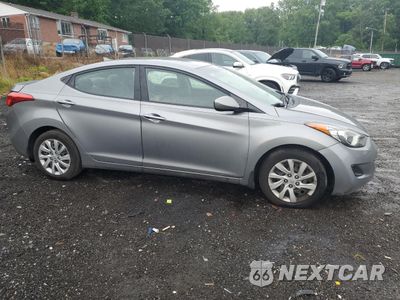 Czwarte zdjęcie samochodu z boku: 2012 HYUNDAI ELANTRA GLS VIN:KMHDH4AE5CU433429 - miniatura