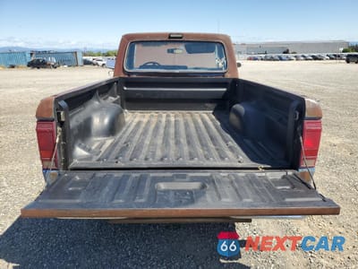 Zdjęcie 10 z 13 samochodu: 1984 FORD RANGER VIN:1FTCR10S2EUD40423 - miniatura