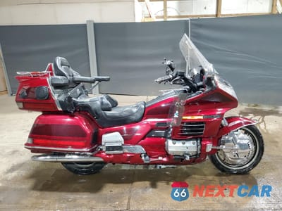 1999 HONDA GL1500 SE12 1HFSC2232XA105006 - główne zdjęcie licytacji z USA - miniatura