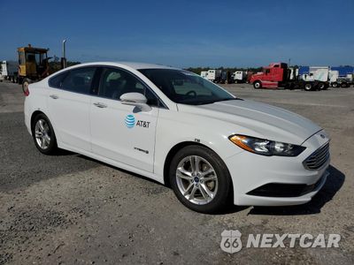 Czwarte zdjęcie samochodu z boku: 2018 FORD FUSION SE HYBRID VIN:3FA6P0LU9JR163497 - miniatura
