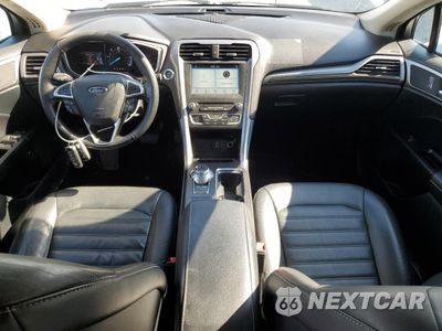 Zdjęcie 8 z 12 samochodu: 2017 FORD FUSION SE HYBRID VIN:3FA6P0LUXHR409211 - miniatura