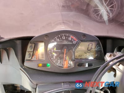 Zdjęcie 7 z 9 samochodu: 2009 HONDA CBR600 RR-ABS VIN:JH2PC40819K200378 - miniatura