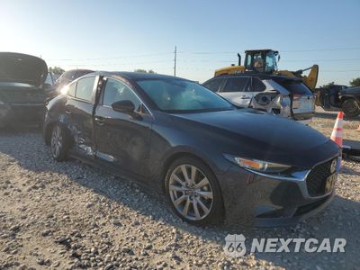 Czwarte zdjęcie samochodu z boku: 2021 MAZDA 3 SELECT VIN:3MZBPABL5MM253784 - miniatura