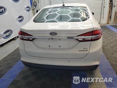 Zdjęcie 6 z 12 samochodu: 2018 FORD FUSION SE HYBRID VIN:3FA6P0LU6JR163506 - miniatura