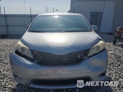 Piąte zdjęcie samochodu w środku: 2011 TOYOTA SIENNA LE VIN:5TDKK3DC1BS153155 - miniatura