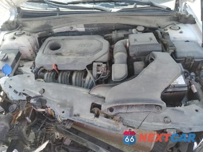 Zdjęcie 11 z 12 samochodu: 2019 KIA OPTIMA LX VIN:5XXGT4L34KG336416 - miniatura