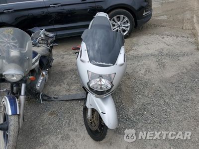 Piąte zdjęcie samochodu w środku: 2002 HONDA CBR1100 XX VIN:JH2SC35162M500153 - miniatura