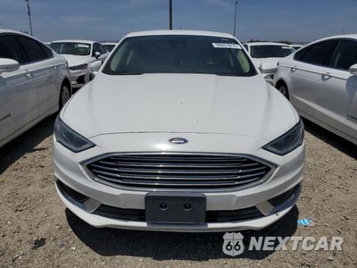 Piąte zdjęcie samochodu w środku: 2018 FORD FUSION SE HYBRID VIN:3FA6P0LU4JR129838 - miniatura