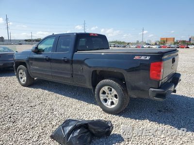 Drugie zdjęcie samochodu z przodu: 2016 CHEVROLET SILVERADO K1500 LT VIN:1GCVKREC6GZ134993 - miniatura
