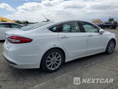 Trzecie zdjęcie samochodu z tyłu: 2017 FORD FUSION SE HYBRID VIN:3FA6P0LU3HR409342 - miniatura