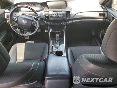 Zdjęcie 8 z 15 samochodu: 2017 HONDA ACCORD SPORT VIN:1HGCR2F55HA181251 - miniatura