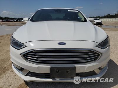 Piąte zdjęcie samochodu w środku: 2017 FORD FUSION SE HYBRID VIN:3FA6P0LU8HR409028 - miniatura