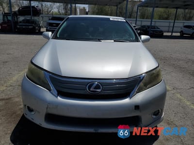 Piąte zdjęcie samochodu w środku: 2010 LEXUS HS 250H VIN:JTHBB1BAXA2006424 - miniatura