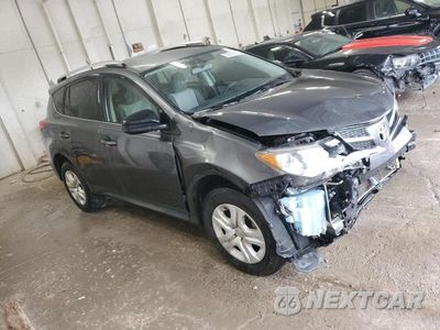 Czwarte zdjęcie samochodu z boku: 2015 TOYOTA RAV4 LE VIN:JTMZFREV7FD053262 - miniatura