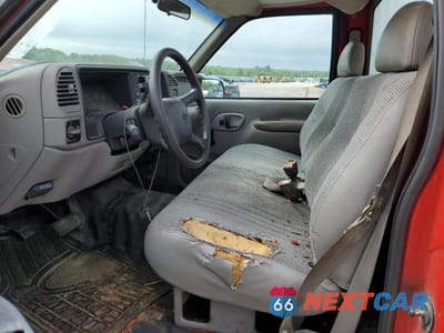 Zdjęcie 7 z 11 samochodu: 1998 CHEVROLET GMT-400 C1500 VIN:1GCEC14W2WZ171869 - miniatura
