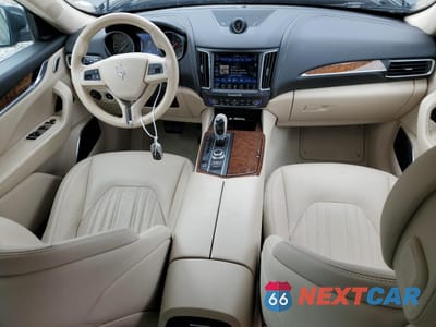 Zdjęcie 8 z 16 samochodu: 2017 MASERATI LEVANTE LUXURY VIN:ZN661XUL2HX207320 - miniatura