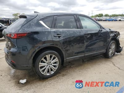 Trzecie zdjęcie samochodu z tyłu: 2023 MAZDA CX-5 SIGNATURE VIN:JM3KFBXYXP0268425 - miniatura