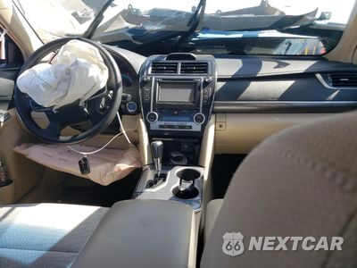 Zdjęcie 8 z 12 samochodu: 2013 TOYOTA CAMRY HYBRID VIN:4T1BD1FK0DU090238 - miniatura