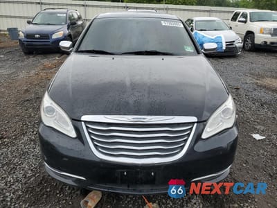 Piąte zdjęcie samochodu w środku: 2012 CHRYSLER 200 LIMITED VIN:1C3CCBCG6CN206055 - miniatura