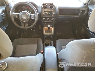 Zdjęcie 8 z 13 samochodu: 2011 JEEP PATRIOT SPORT VIN:1J4NF1GB6BD192967 - miniatura