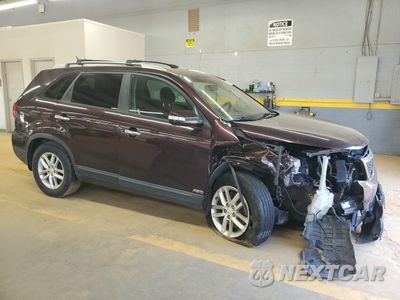 Czwarte zdjęcie samochodu z boku: 2014 KIA SORENTO LX VIN:5XYKTCA6XEG535312 - miniatura