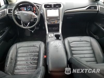 Zdjęcie 8 z 12 samochodu: 2017 FORD FUSION SE HYBRID VIN:3FA6P0LU6HR359584 - miniatura
