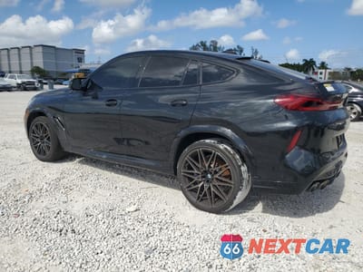 Drugie zdjęcie samochodu z przodu: 2021 BMW X6 M VIN:5YMCY0C0XN9K41642 - miniatura