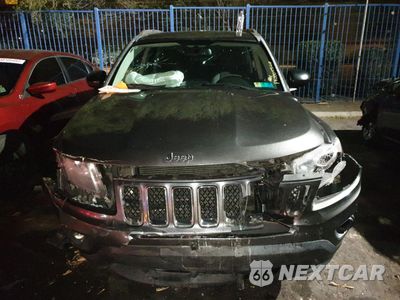 Piąte zdjęcie samochodu w środku: 2016 JEEP COMPASS SPORT VIN:1C4NJDBB2GD566687 - miniatura