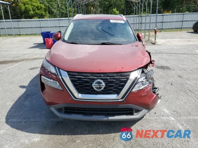 Piąte zdjęcie samochodu w środku: 2021 NISSAN ROGUE SV VIN:5N1AT3BA4MC845517 - miniatura