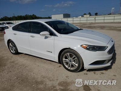 Czwarte zdjęcie samochodu z boku: 2018 FORD FUSION SE HYBRID VIN:3FA6P0LU9JR171597 - miniatura