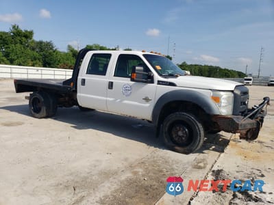 Czwarte zdjęcie samochodu z boku: 2014 FORD F450 SUPER DUTY VIN:1FD0W4HT6EEA74226 - miniatura