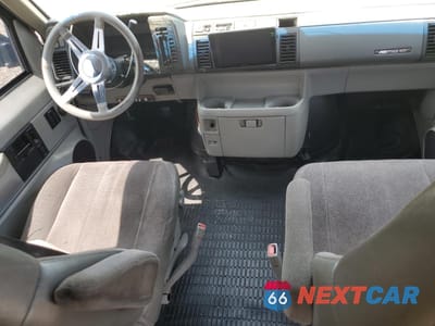 Zdjęcie 8 z 15 samochodu: 1993 CHEVROLET ASTRO VIN:1GCCM15Z2PB185553 - miniatura