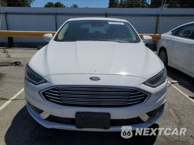 Piąte zdjęcie samochodu w środku: 2018 FORD FUSION SE HYBRID VIN:3FA6P0LU5JR118864 - miniatura