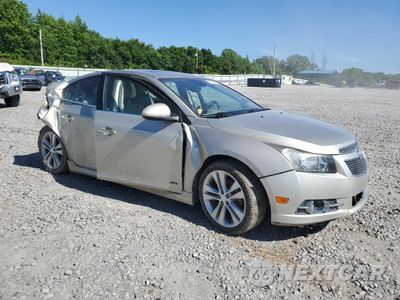 Czwarte zdjęcie samochodu z boku: 2013 CHEVROLET CRUZE LTZ VIN:1G1PG5SB0D7174484 - miniatura