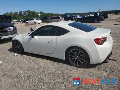 Drugie zdjęcie samochodu z przodu: 2017 TOYOTA 86 BASE VIN:JF1ZNAA11H9711273 - miniatura