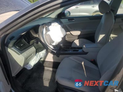 Zdjęcie 7 z 12 samochodu: 2019 HYUNDAI SONATA SE VIN:5NPE24AF9KH732403 - miniatura