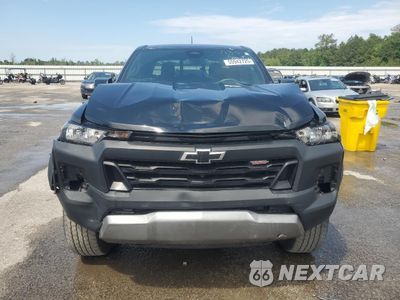 Piąte zdjęcie samochodu w środku: 2023 CHEVROLET COLORADO TRAIL BOSS VIN:1GCPTEEK1P1209278 - miniatura