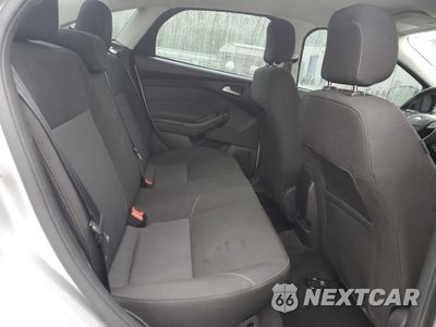 Zdjęcie 10 z 15 samochodu: 2018 FORD FOCUS SE VIN:1FADP3F29JL309706 - miniatura