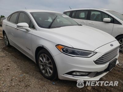 Czwarte zdjęcie samochodu z boku: 2017 FORD FUSION SE HYBRID VIN:3FA6P0LU9HR409104 - miniatura