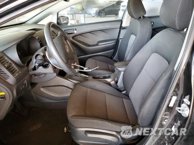 Zdjęcie 7 z 12 samochodu: 2016 KIA FORTE LX VIN:KNAFK5A84G5639921 - miniatura