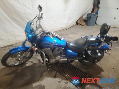 Trzecie zdjęcie samochodu z tyłu: 2008 HONDA VT750 C2F VIN:JH2RC53438M101376 - miniatura