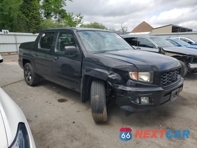 Czwarte zdjęcie samochodu z boku: 2013 HONDA RIDGELINE SPORT VIN:5FPYK1F71DB004712 - miniatura