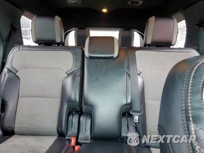 Zdjęcie 10 z 16 samochodu: 2017 FORD EXPLORER XLT VIN:1FM5K7D89HGB30267 - miniatura