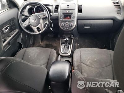 Zdjęcie 8 z 12 samochodu: 2013 KIA SOUL + VIN:KNDJT2A62D7539274 - miniatura