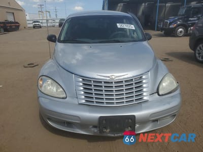 Piąte zdjęcie samochodu w środku: 2001 CHRYSLER PT CRUISER VIN:3C4FY4BB81T560250 - miniatura
